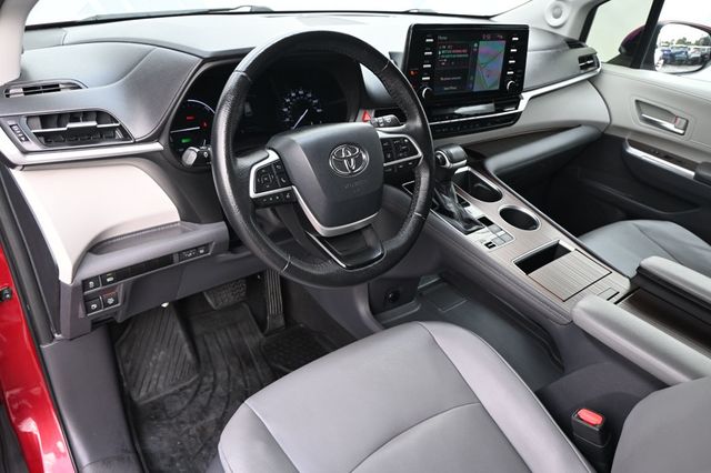 2021 Toyota Sienna XLE Hybrid  - 22950082 - 4