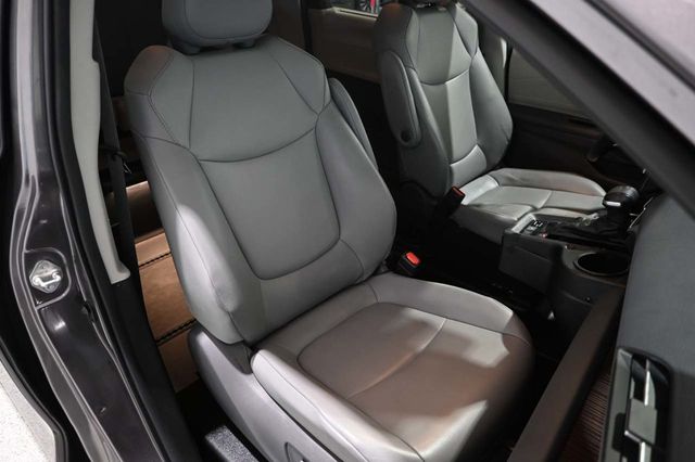 2021 Toyota Sienna XLE Mobility Handicap Van - 23044283 - 15