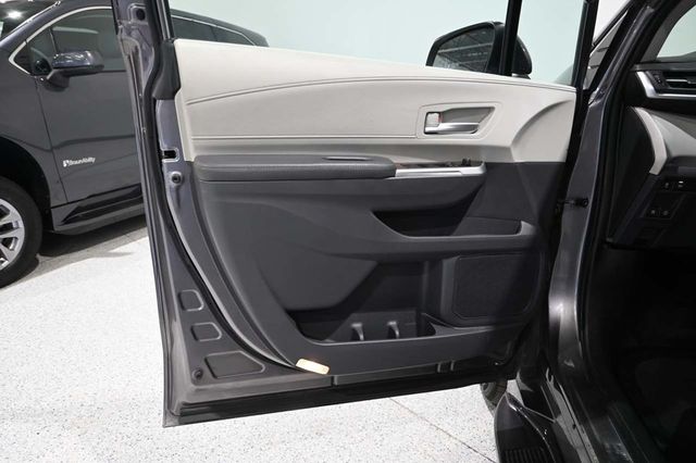2021 Toyota Sienna XLE Mobility Handicap Van - 23044283 - 29