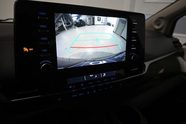 2021 Toyota Sienna XLE Mobility Handicap Van - 23044283 - 39