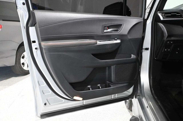 2021 Toyota Sienna XSE AWD 7-Passenger - 23100682 - 29