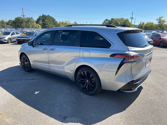 2021 Toyota Sienna XSE FWD 7-Passenger - 23094880 - 5