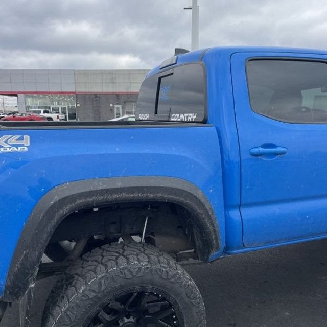 2021 Toyota Tacoma TRD Off-Road - 22693718 - 11