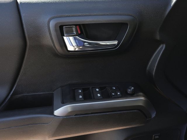 2021 Toyota Tacoma TRD Sport V6 - 23077896 - 10