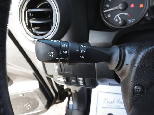 2021 Toyota Tacoma TRD Sport V6 - 23077896 - 21