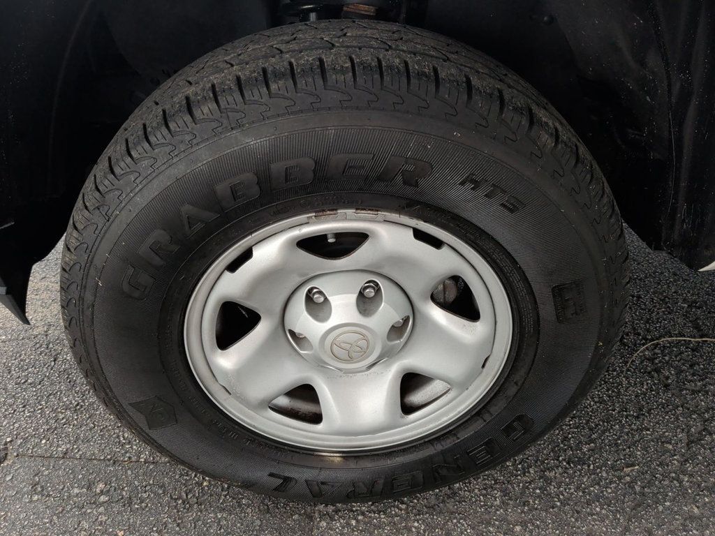 Toyota Tacoma 2WD ACCESS CAB photo 10