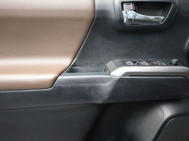 2021 Toyota Tacoma 2WD Limited Double Cab 5' Bed V6 Automatic - 23016061 - 8