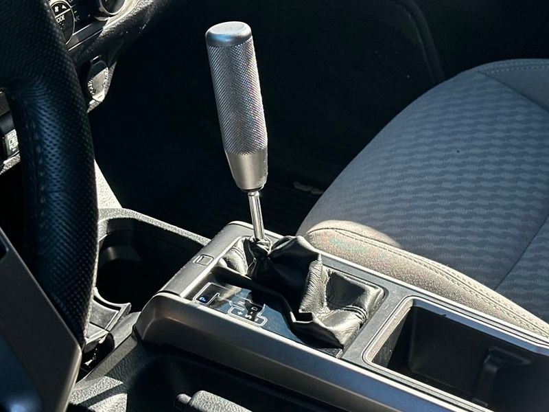 2021 Toyota Tacoma SR5 Double Cab V6 photo 17