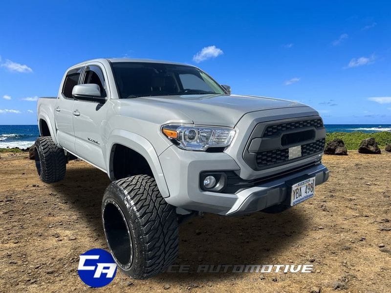 2021 Toyota Tacoma SR5 Double Cab V6 photo 8