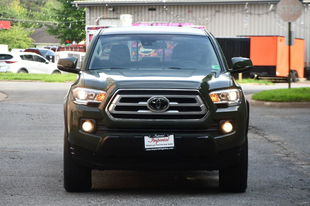 2021 Toyota Tacoma SR5 Double Cab V6 photo 2