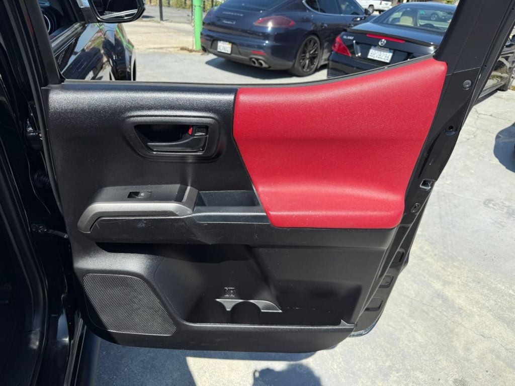 2021 Toyota Tacoma 2WD SR5 Double Cab 5' Bed V6 Automatic - 22875274 - 16