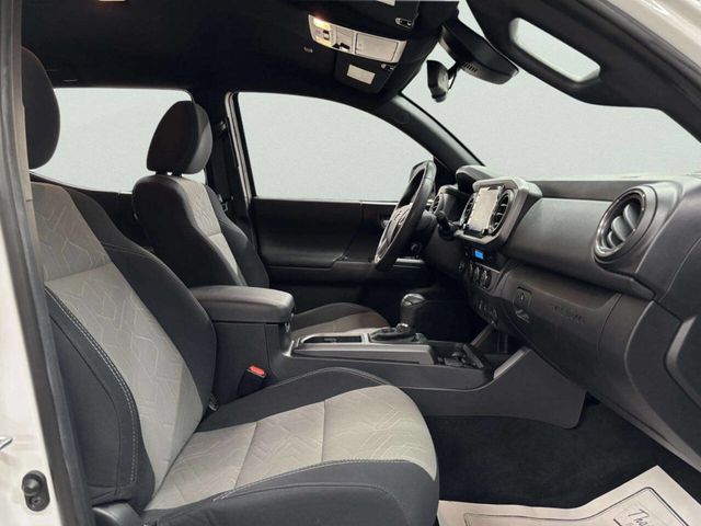 2021 Toyota Tacoma 2WD TRD Sport Double Cab 5' Bed V6 Automatic - 23015653 - 19