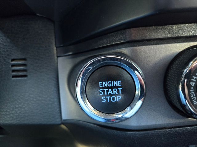 2021 Toyota Tacoma 4WD  - 23029770 - 24