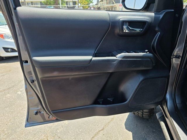 2021 Toyota Tacoma 4WD  - 22873201 - 23