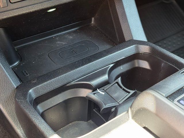 2021 Toyota Tacoma 4WD  - 22873201 - 32