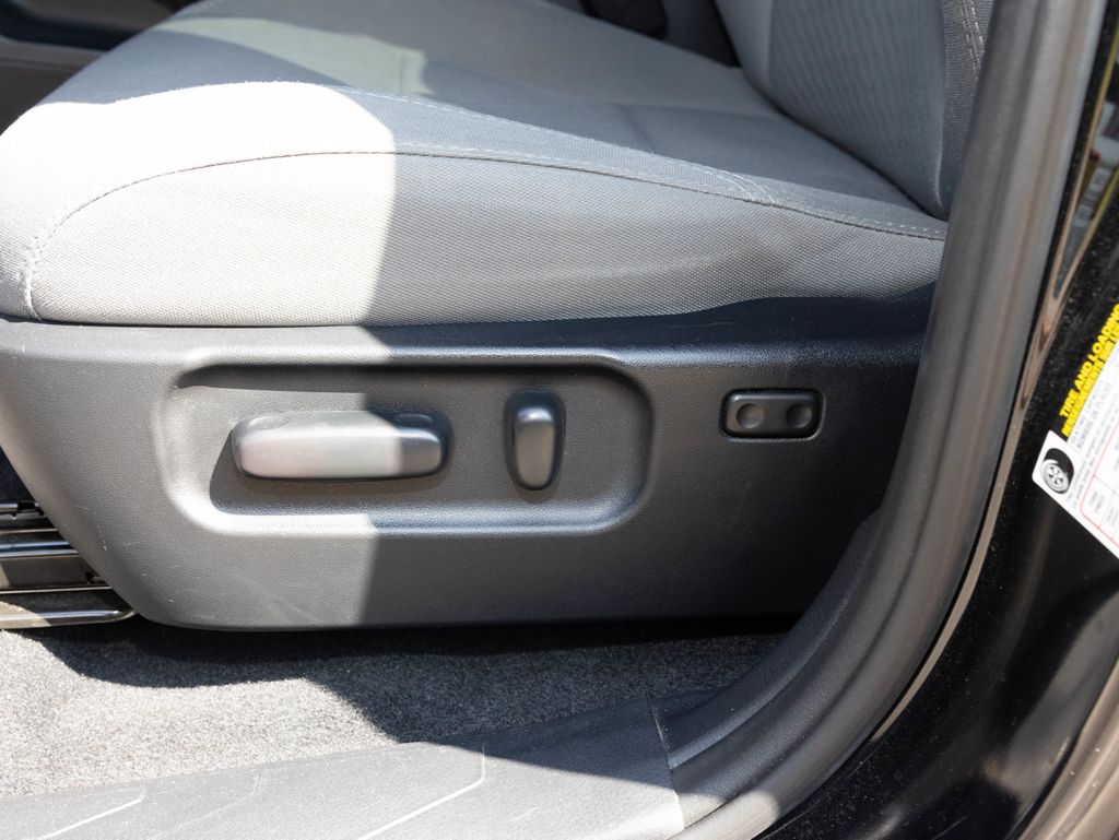 2021 Toyota Tacoma 4WD BLACK OUT PACKAGE, TERRA GRAPPLERS - 22930254 - 24