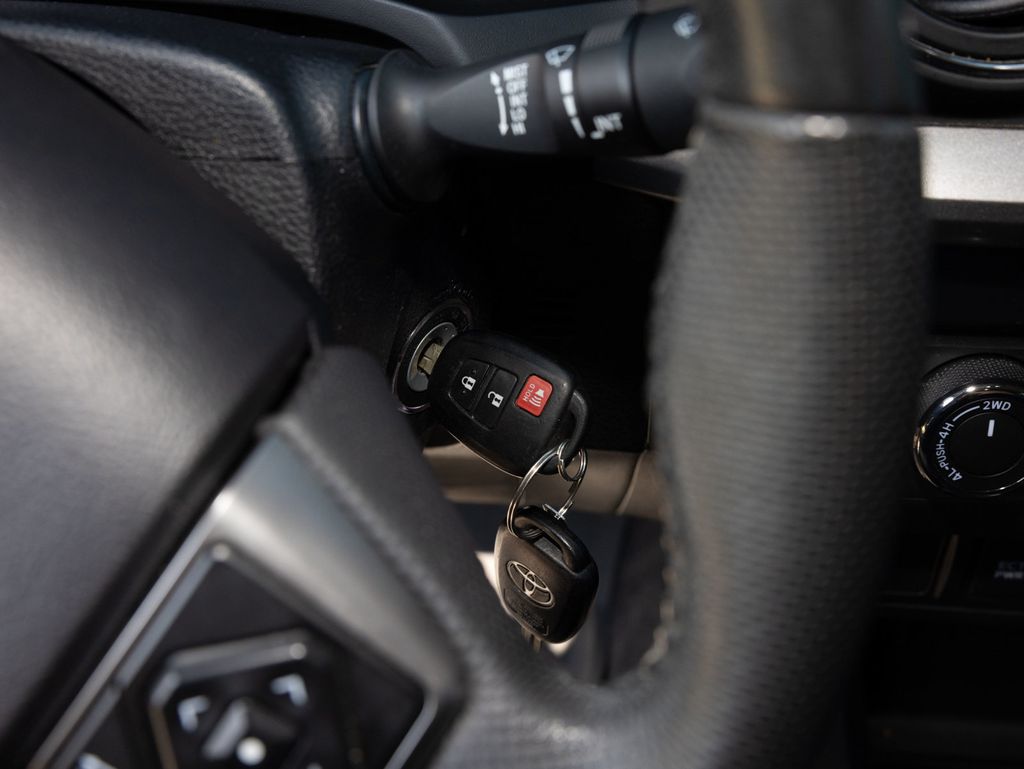 2021 Toyota Tacoma 4WD BLACK OUT PACKAGE, TERRA GRAPPLERS - 22930254 - 31