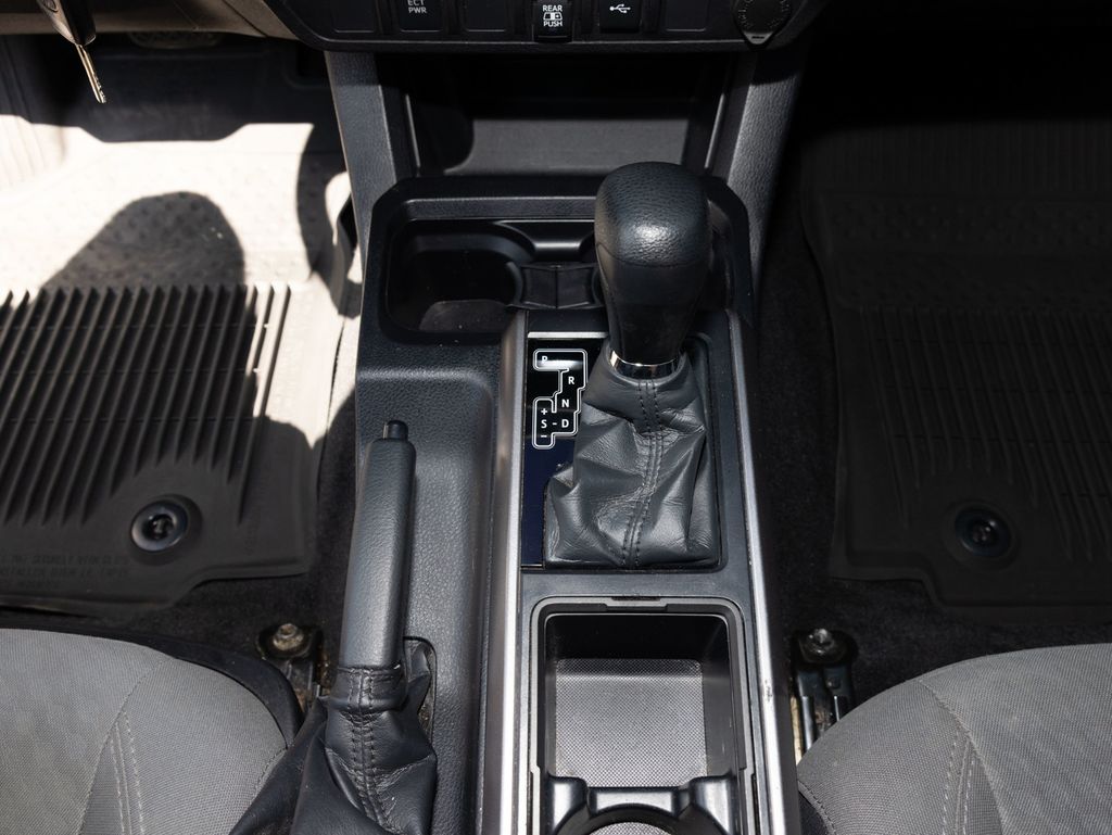 2021 Toyota Tacoma 4WD BLACK OUT PACKAGE, TERRA GRAPPLERS - 22930254 - 34