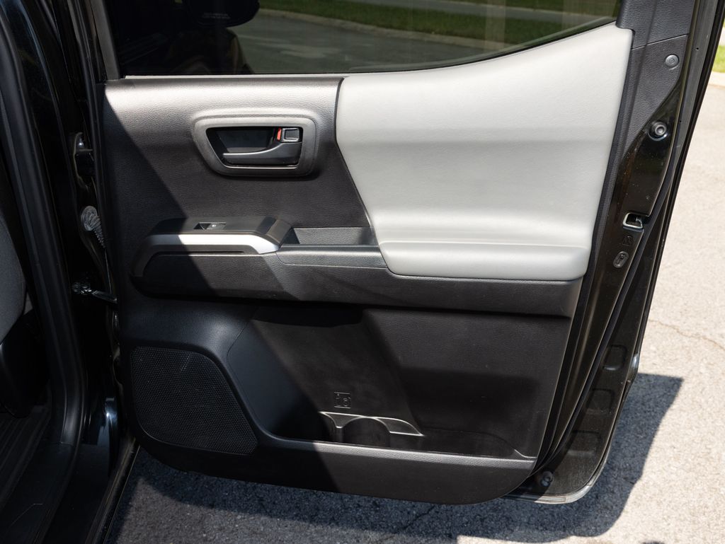 2021 Toyota Tacoma 4WD BLACK OUT PACKAGE, TERRA GRAPPLERS - 22930254 - 50