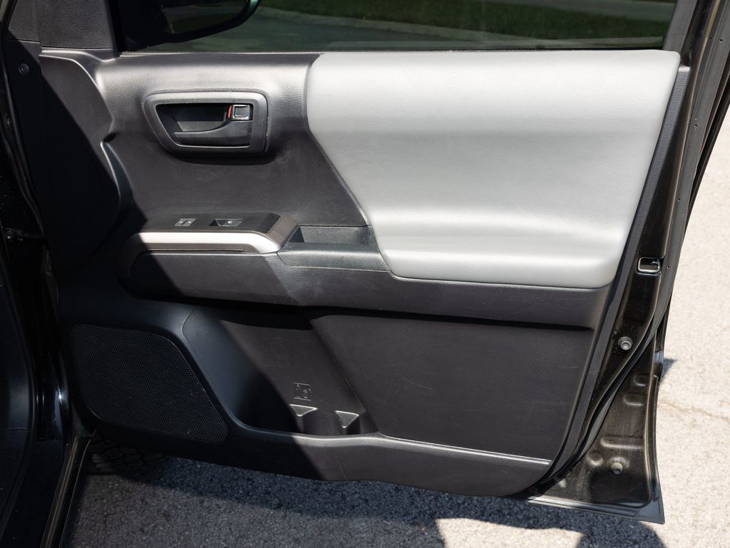 2021 Toyota Tacoma 4WD BLACK OUT PACKAGE, TERRA GRAPPLERS - 22930254 - 53
