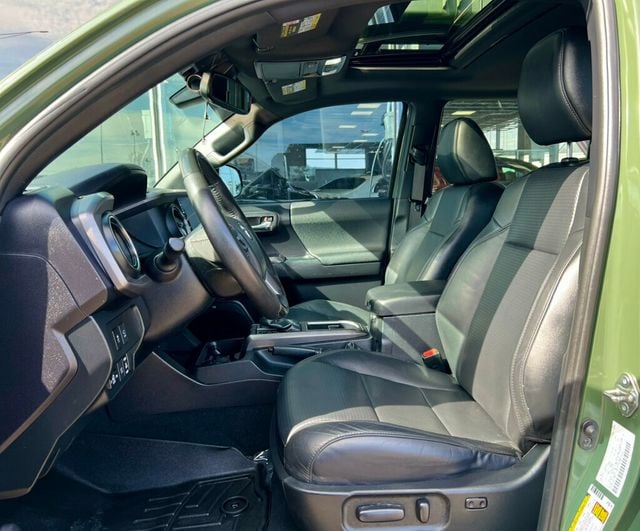 2021 Toyota Tacoma 4WD DOUBLE CAB - 22989457 - 20