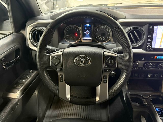 2021 Toyota Tacoma 4WD Limited, 4x4, Nightshade Edition, Leather, Carplay - 23044937 - 18