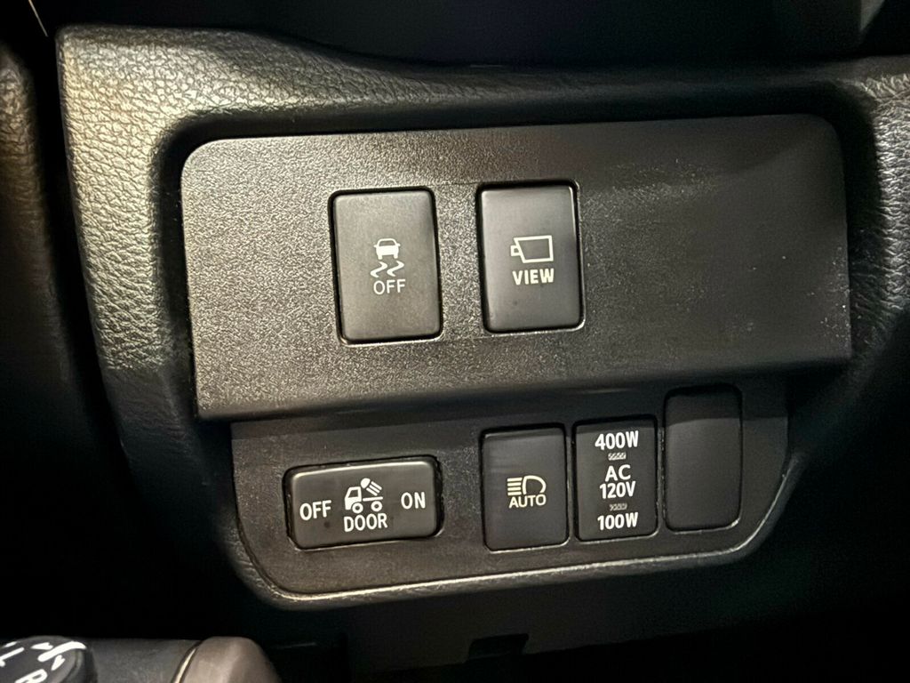 2021 Toyota Tacoma 4WD Limited, 4x4, Nightshade Edition, Leather, Carplay - 23044937 - 20