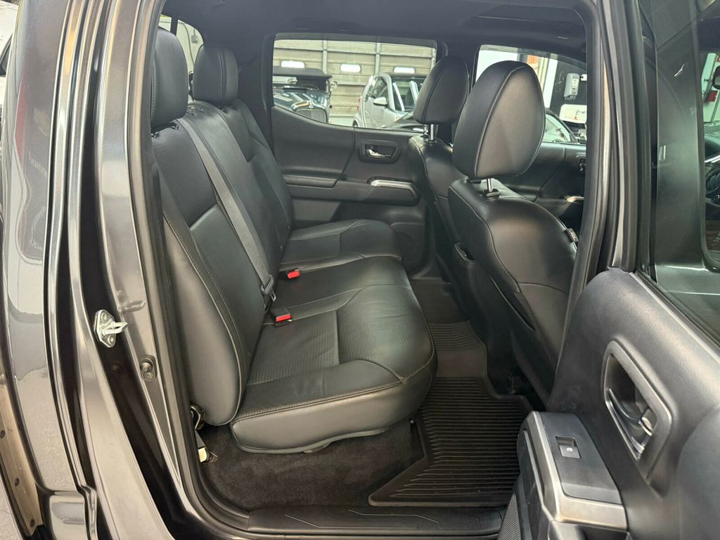 2021 Toyota Tacoma 4WD Limited, 4x4, Nightshade Edition, Leather, Carplay - 23044937 - 28