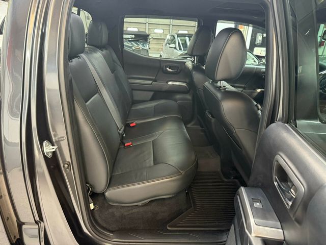 2021 Toyota Tacoma 4WD Limited, 4x4, Nightshade Edition, Leather, Carplay - 23044937 - 28