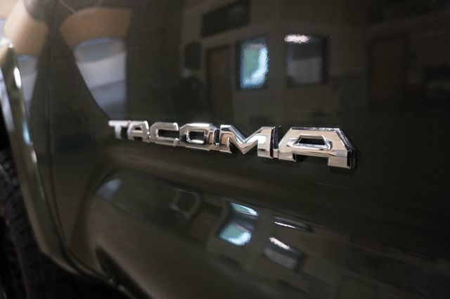 2021 Toyota Tacoma 4WD Limited Double Cab 5' Bed V6 Automatic - 23075725 - 7