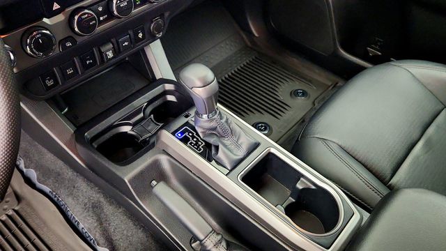 2021 Toyota Tacoma 4WD Limited Double Cab 5' Bed V6 Automatic - 23094167 - 16