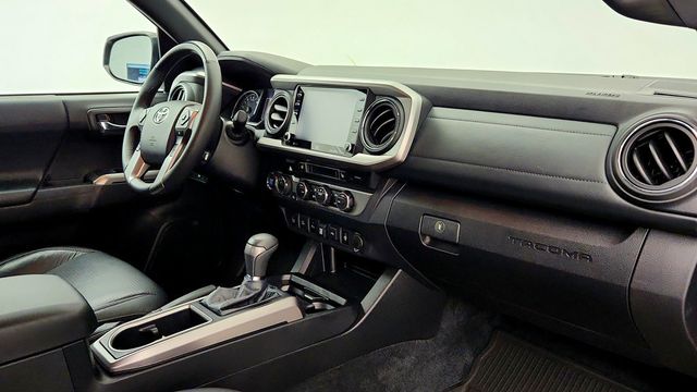 2021 Toyota Tacoma 4WD Limited Double Cab 5' Bed V6 Automatic - 23094167 - 26