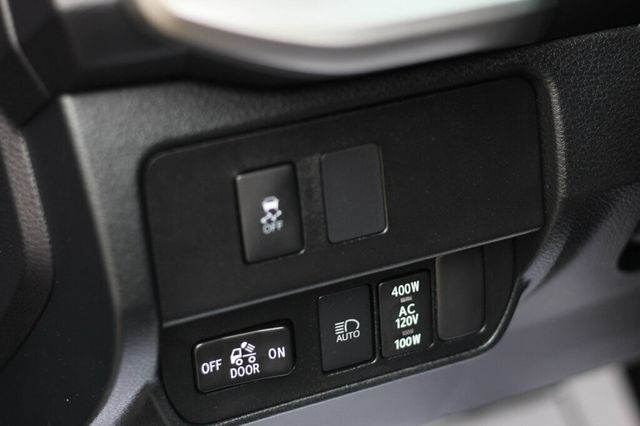 2021 Toyota Tacoma 4WD ONE OWNER 4WD SR5 DOUBLE CAB - 23023718 - 21