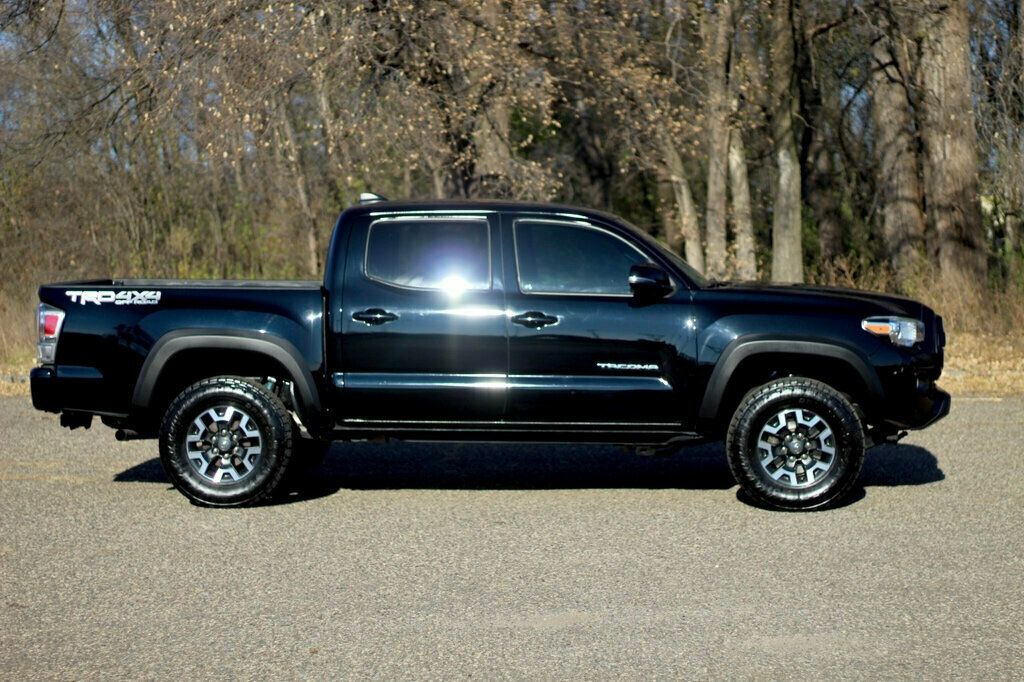 2021 Toyota Tacoma 4x4 TRD Double Cab photo 2