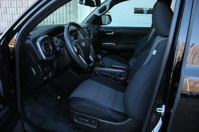 2021 Toyota Tacoma 4WD ONE OWNER TRD OFF ROAD DOUBLE CAB  - 22938045 - 23