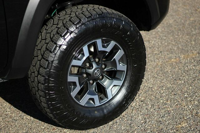 2021 Toyota Tacoma 4WD ONE OWNER TRD OFF ROAD DOUBLE CAB  - 22938045 - 32