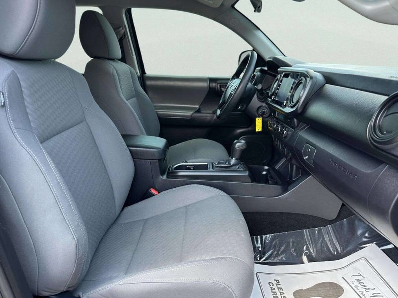 2021 Toyota Tacoma 4WD SR Double Cab 5' Bed V6 Automatic - 23050929 - 22
