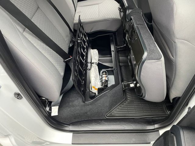 2021 Toyota Tacoma 4WD SR Double Cab 5' Bed V6 Automatic - 22916644 - 40