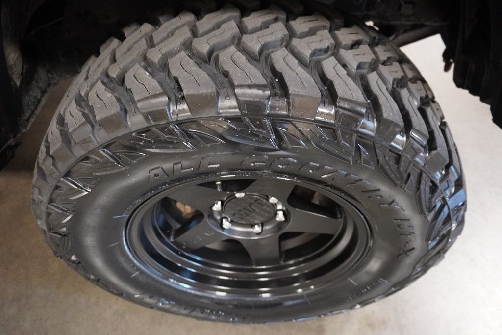 2021 Toyota Tacoma TRD Double Cab V6 photo 13