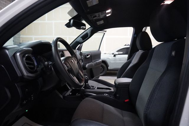 2021 Toyota Tacoma 4WD TRD Off Road Double Cab 5' Bed V6 Automatic - 23064001 - 6