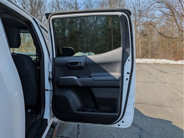2021 Toyota Tacoma 4WD TRD Off Road Double Cab 5' Bed V6 Automatic - 22973489 - 11