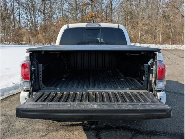 2021 Toyota Tacoma 4WD TRD Off Road Double Cab 5' Bed V6 Automatic - 22973489 - 6