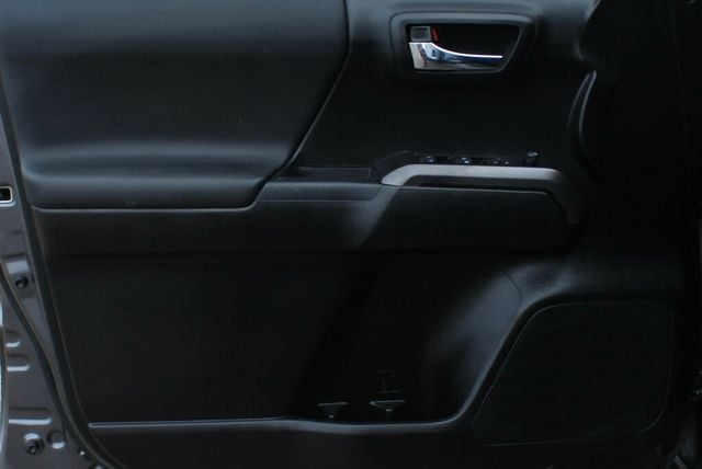 2021 Toyota Tacoma 4WD TRD OFF ROAD W/ TECHNOLOGY PACKAGE - 22934352 - 16