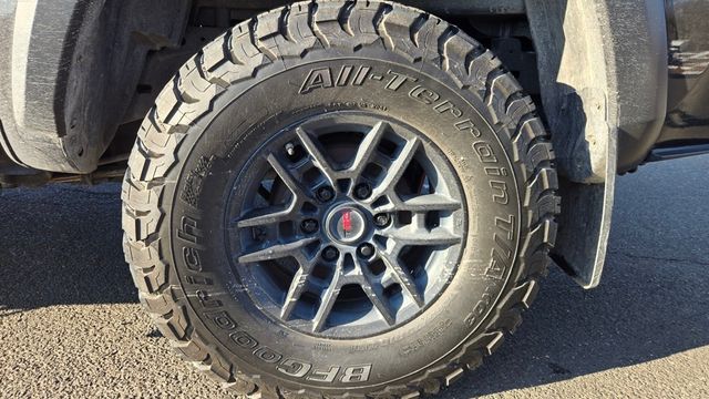 2021 Toyota Tacoma 4WD TRD PRO - 22985682 - 10