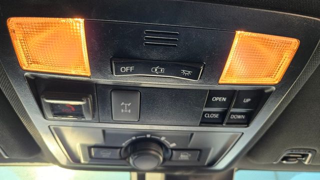 2021 Toyota Tacoma 4WD TRD PRO - 22985682 - 20