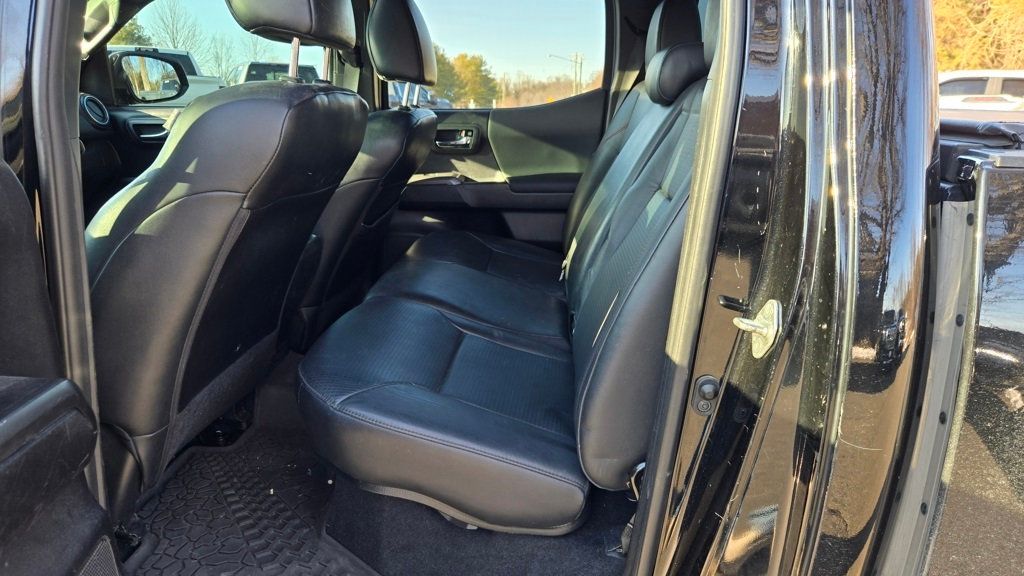 2021 Toyota Tacoma 4WD TRD PRO - 22985682 - 25