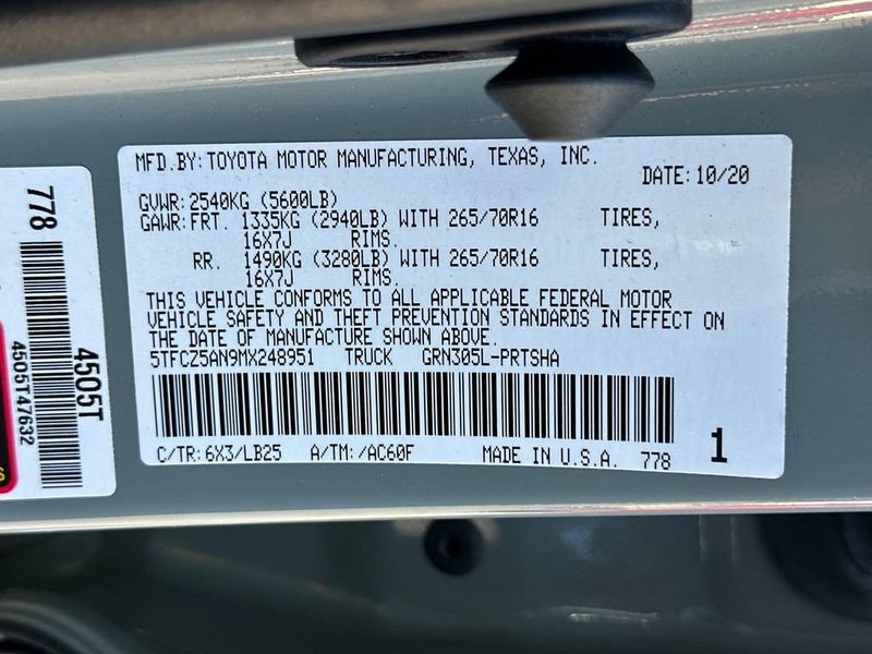 2021 Toyota Tacoma 4WD TRD Pro Double Cab 5' Bed V6 Automatic - 23056368 - 22