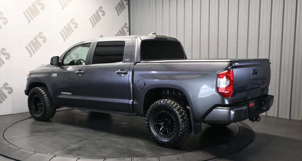 Toyota Tundra photo 7