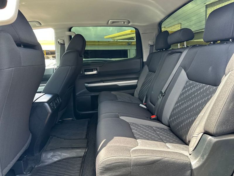 2021 Toyota Tundra 2WD SR5 CrewMax 5.5' Bed 5.7L - 23060735 - 13