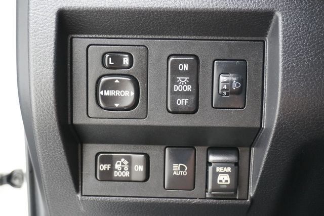 2021 Toyota Tundra 2WD SR5 CrewMax 5.5' Bed 5.7L - 23020437 - 22